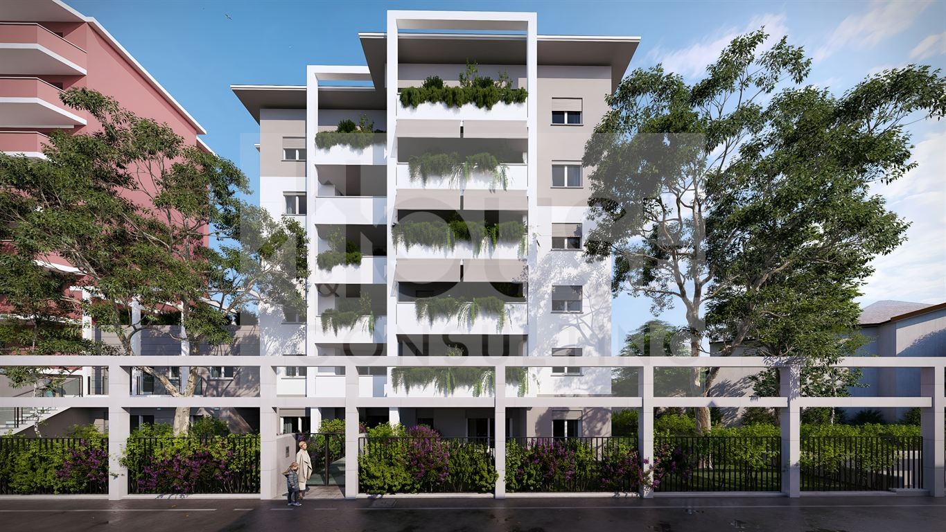 trilocale al piano terra con giardino privato da 335 mq